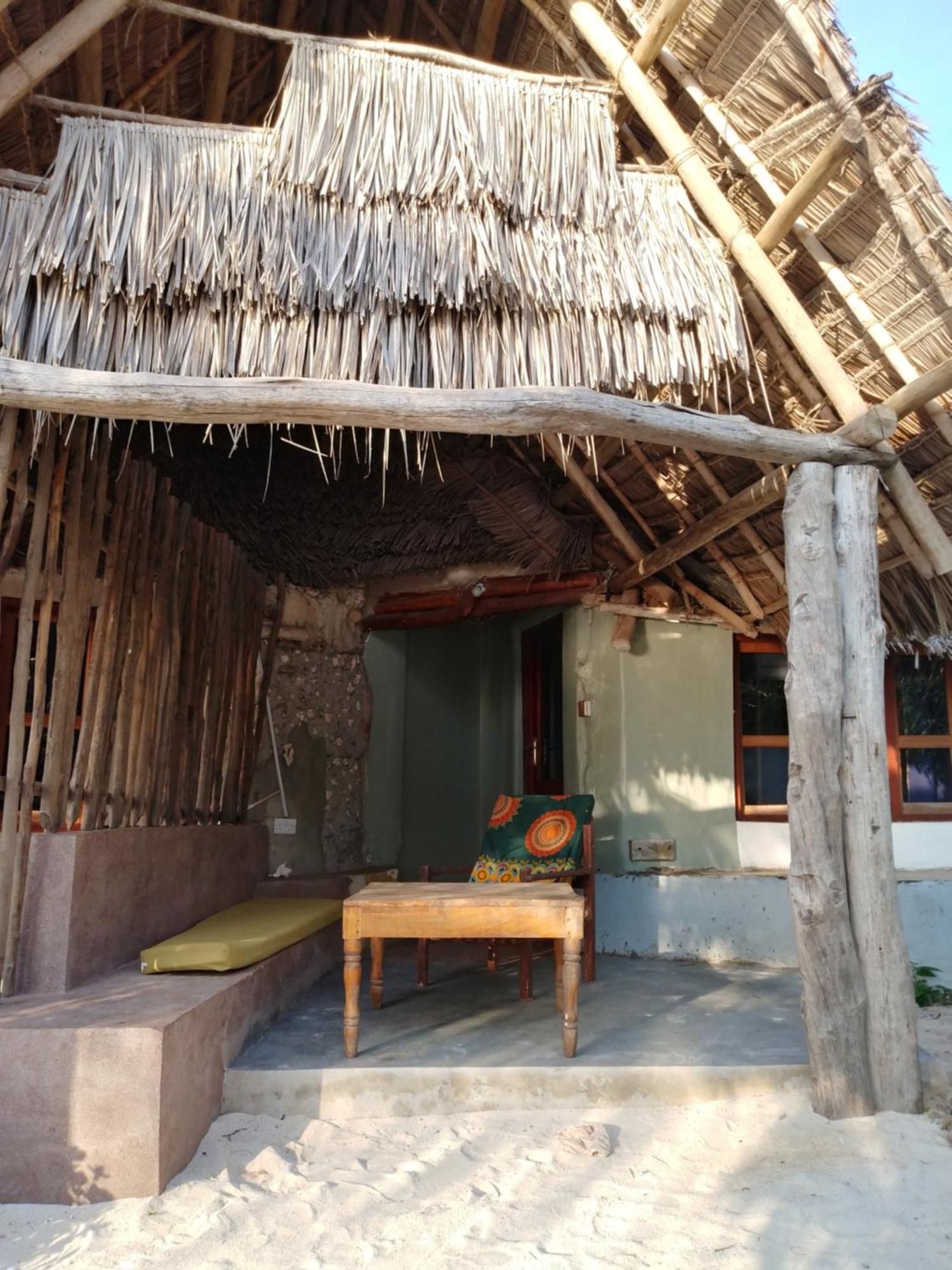 Afya Village At The Sea Michamvi Chambre photo