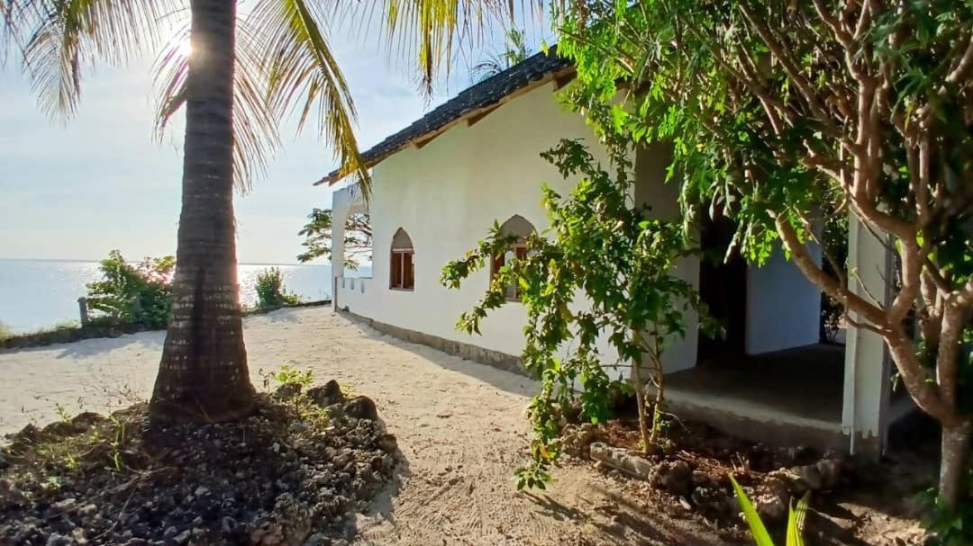 Afya Village At The Sea Michamvi Chambre photo
